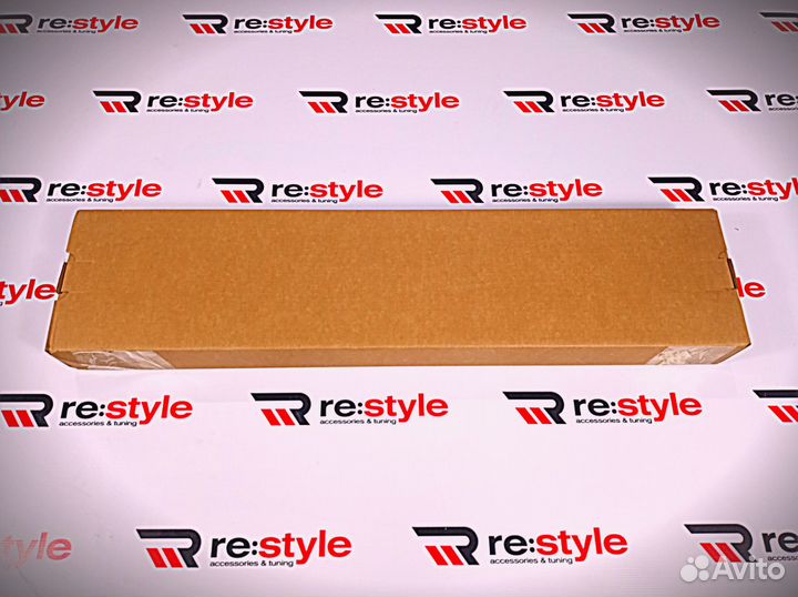 Дeфлектор люка Prado 150 / LX570 Аналог