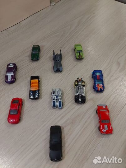 Коллекция моделей hot wheels