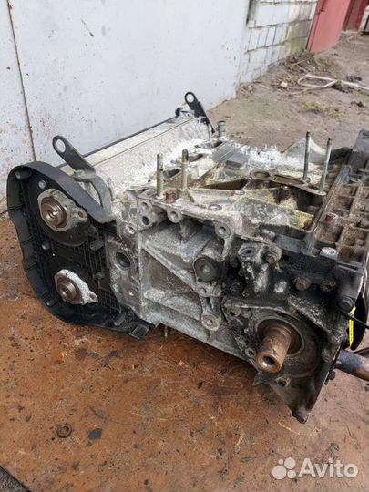 Двигатель Citroen C8 (2002 - 2014) 2.0 EW10D