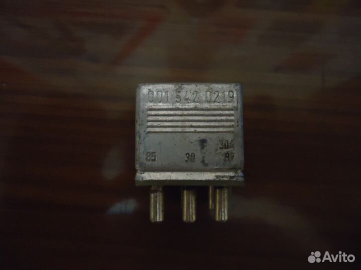 Мерседес w126 реле блокировки стартера