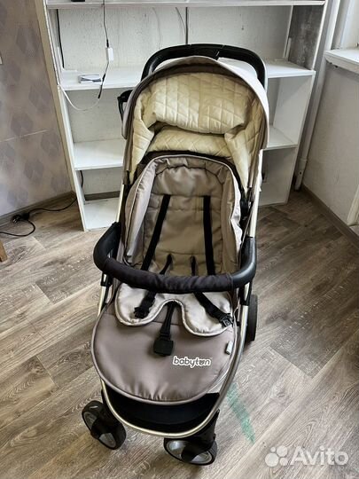 Коляска прогулочная