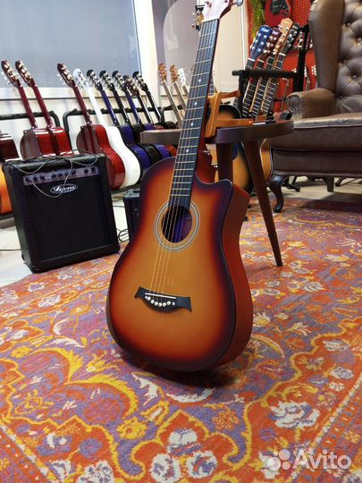 Гитара новая