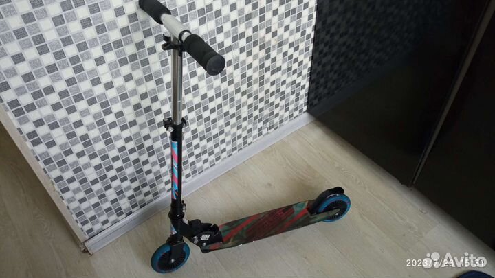 Самокат детский двухколесный бу