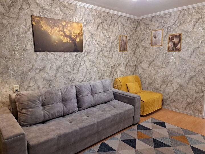 2-к. квартира, 47 м², 1/5 эт.