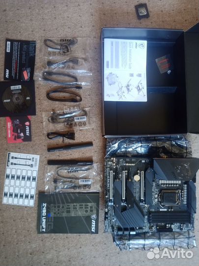 Материнская плата MSI Z490 Unify