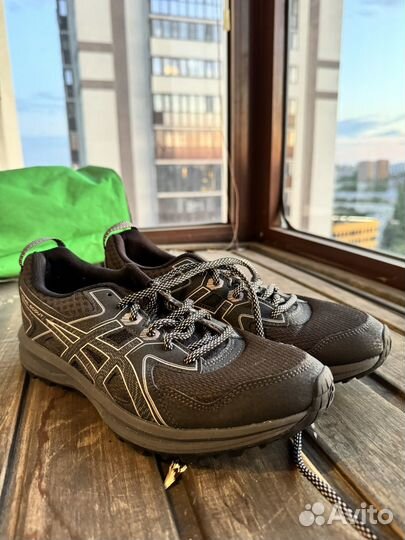 Кроссовки женские asics 39 размер