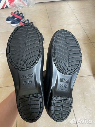 Сапожки crocs новые