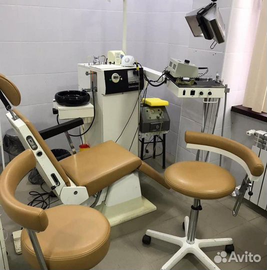 Перетяжка мягкой мебели в Сочи