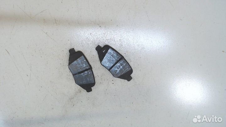 Колодки тормозные Ford Explorer, 2016