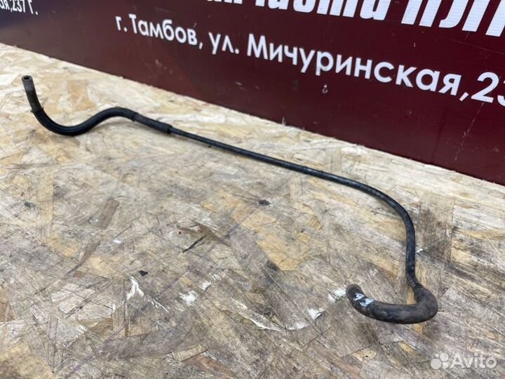 Трубка Renault Duster