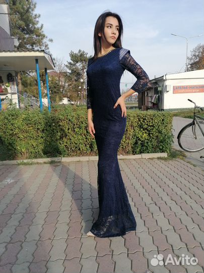 Вечернее платье