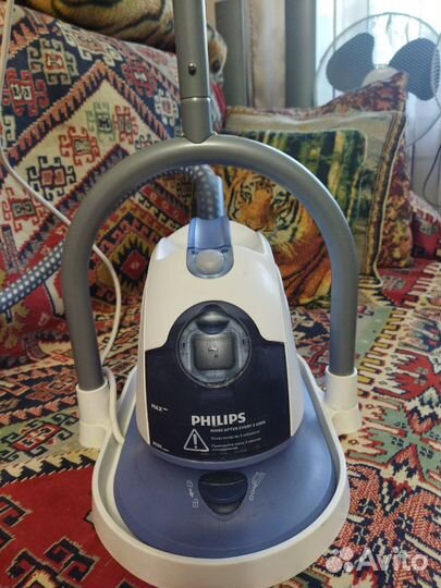 Отпариватель для одежды philips