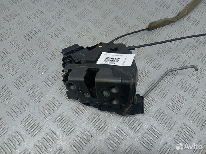 Замок двери передней правой для Mazda 3 BK