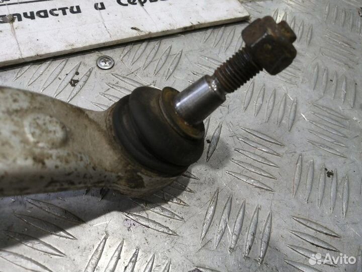 Рычаг левый верхний Mercedes Benz ML W163