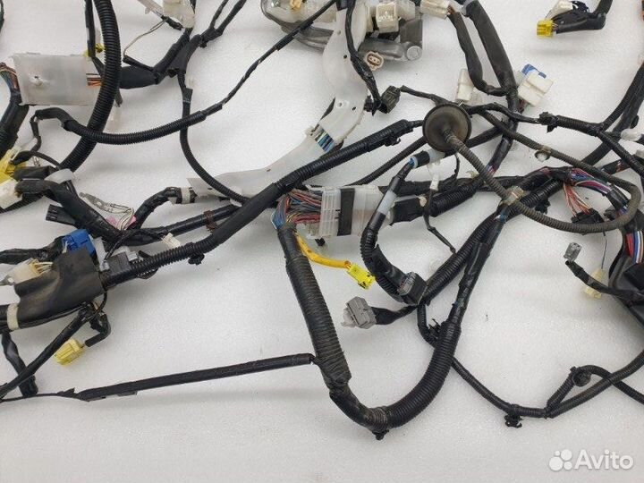 Проводка салонная Toyota Alphard H10 2.4 2006