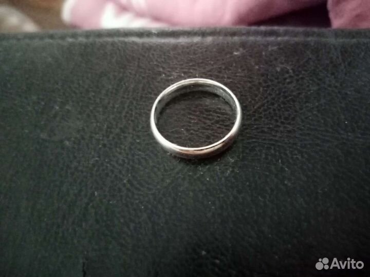 Обручальное кольцо