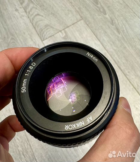 Объектив Nikon 50 mm f/1.8 D AF Nikkor