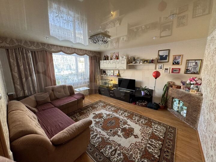 3-к. квартира, 64 м², 1/5 эт.