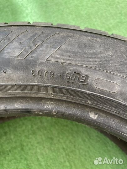Nokian Tyres Hakka Black 2 SUV 235/55 R20 60Y