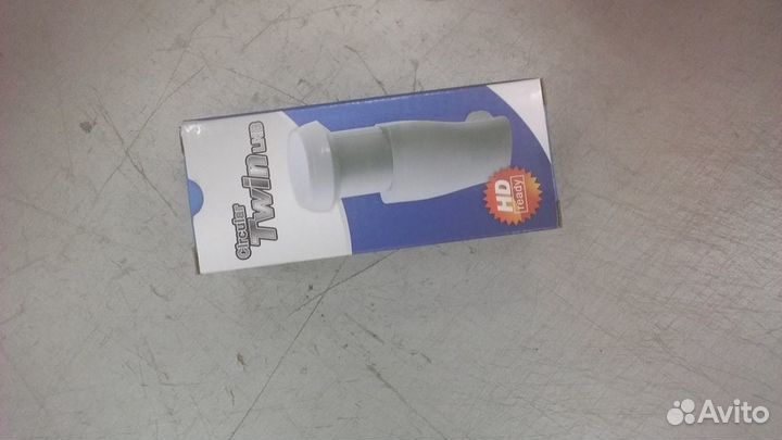 Спутниковый конвертор на два выхода