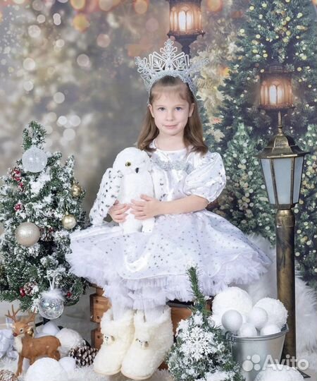 Костюм платье и корона снежинка