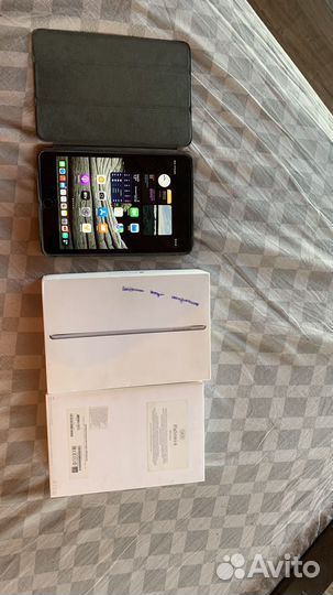 iPad mini 4 128gb cellular