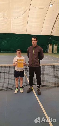 Тренер по большому теннису, спарринг партнёр