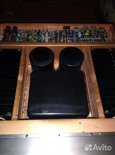 Yamaha AX2000A