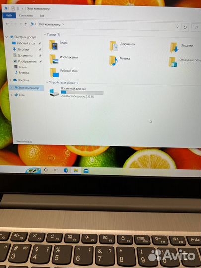 Мощный ноутбук Lenovo IPS core i3