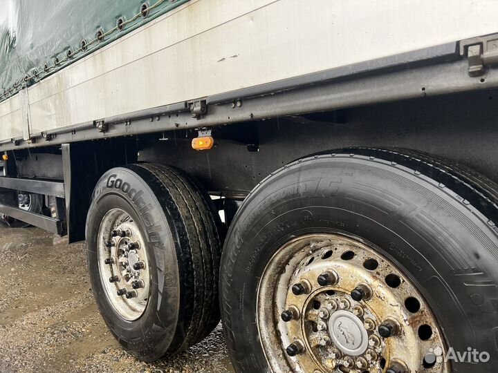 Полуприцеп шторно-бортовой Schmitz Cargobull SPR 24, 2006