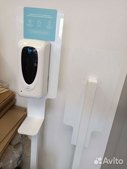 Дозатор для антисептика