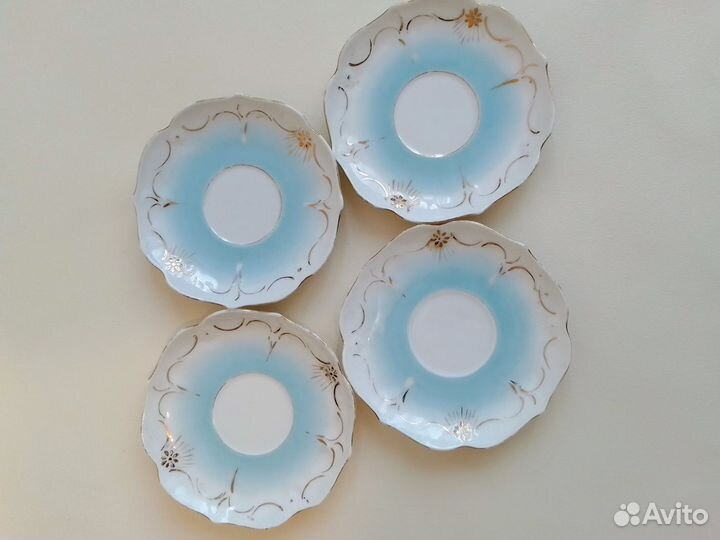 Антикварное блюдце