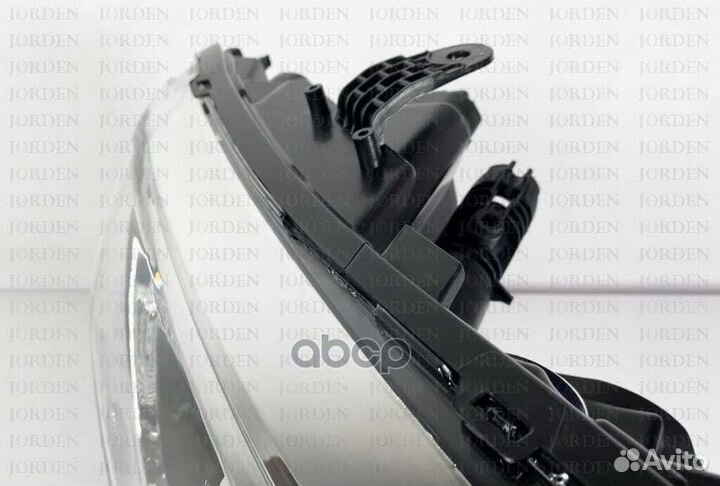 Фара Renault Logan II с 2018 г. прав