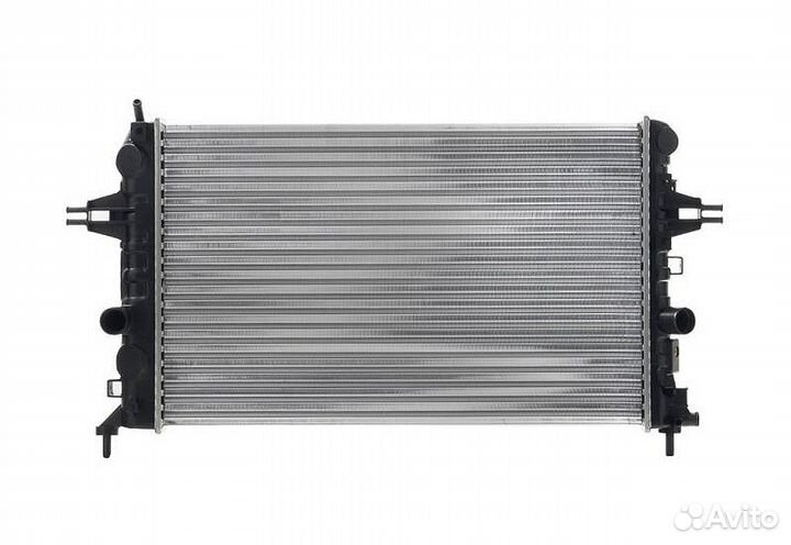 Радиатор охлаждения Opel Astra H