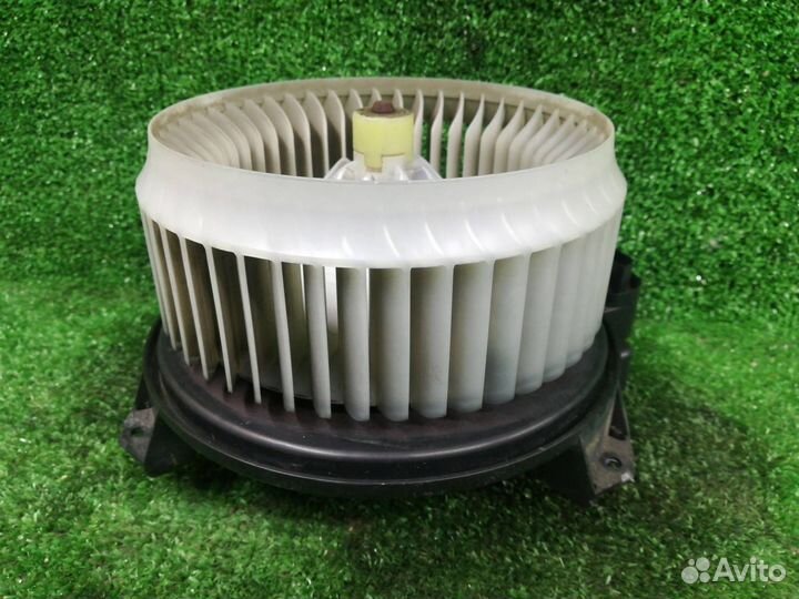 Моторчик печки Toyota Camry XV40