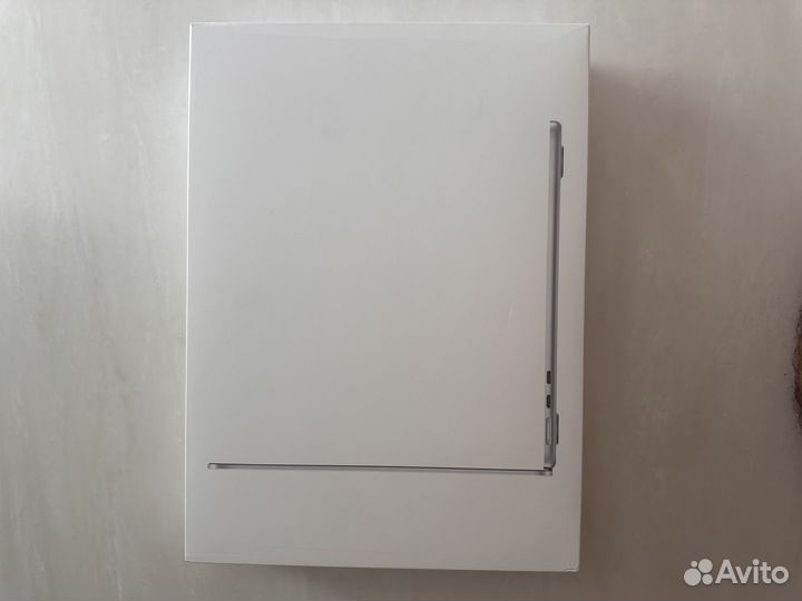 Macbook air 13 M3 16 512