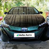 Toyota Prius PHV 1.8 CVT, 2017, 145 000 км, с пробегом, цена 2 480 000 руб.