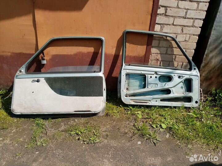 Комплект дверей