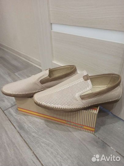 Полуботинки мужские (ботинки, слипоны). Новые. 42р