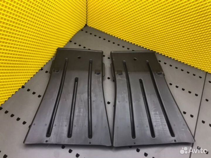 Воздуховод салона передний Mercedes-Benz C-Class