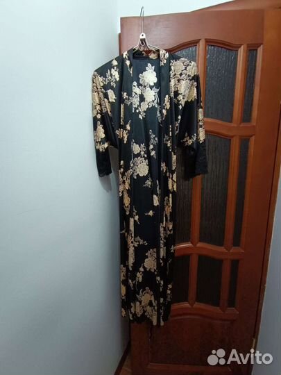 Халат женский шелковый