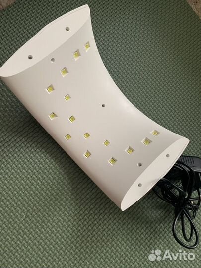 Лампа для сушки гель лака