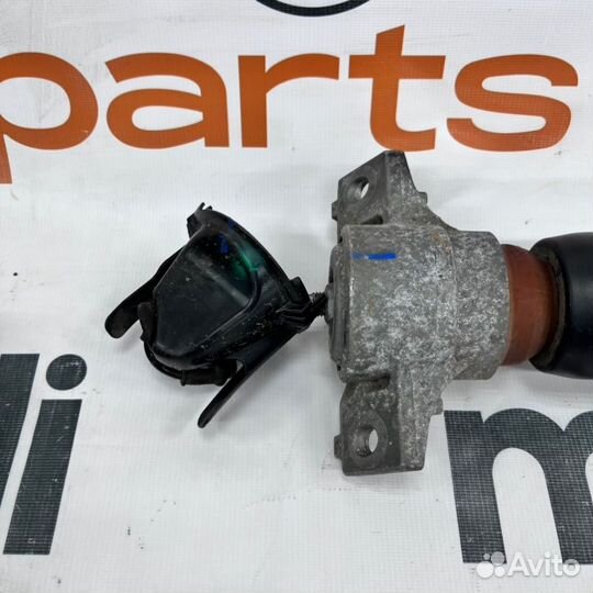 Амортизатор задний Audi Q8 2019