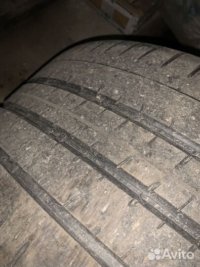 Pirelli P Zero 285/35 R22 и 315/30 R22