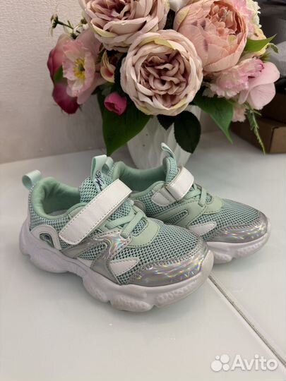 Кроссовки детские kapika 28