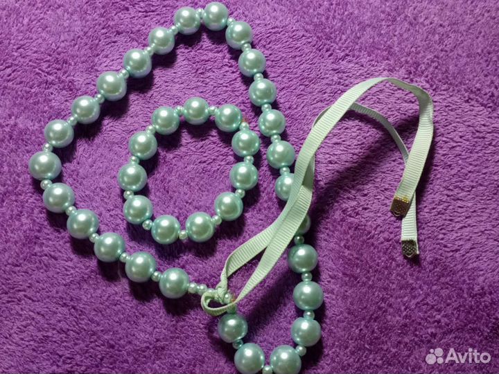 Комплект ожерелье и браслет одной фирмы