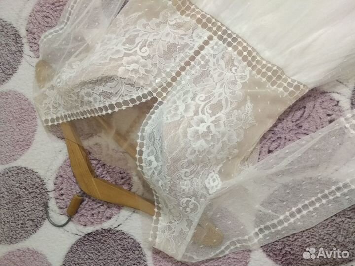 Платье свадебное