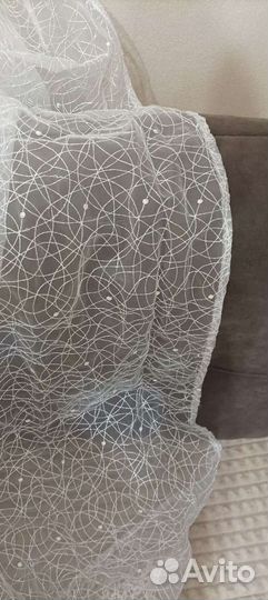 Тюль 230 на 500,широкая тесьма