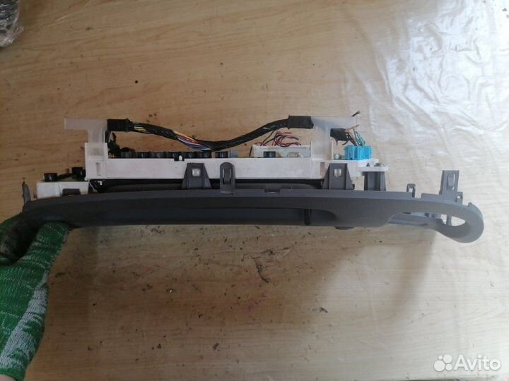 Щиток приборов Toyota Estima MCR40 1MZ-FE 2001