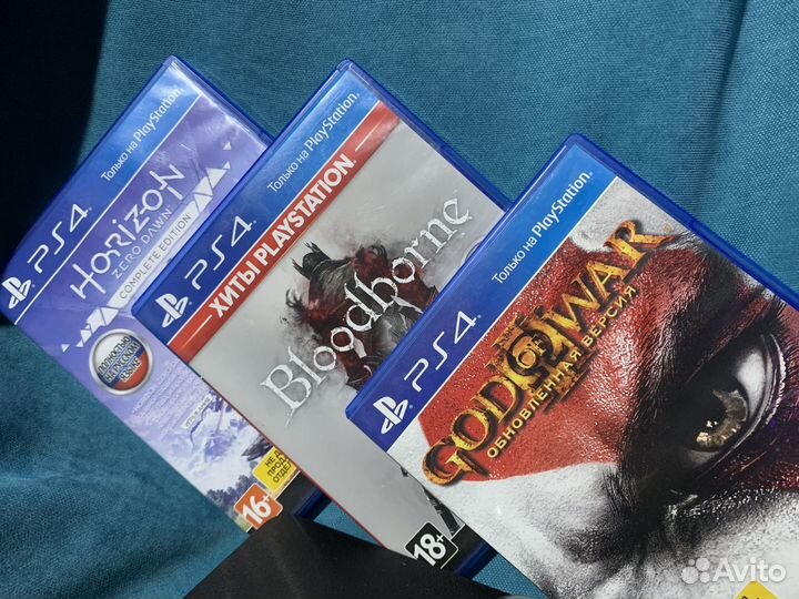 Sony playstation 4 slim 500gb + 3 игры